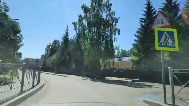 Разворот на регулируемом  перекрестке