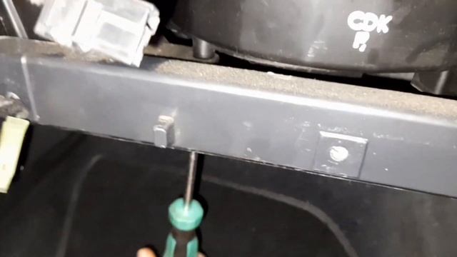 Замена привода заслонки тепло, холод на Хёндэ Элантра 4.