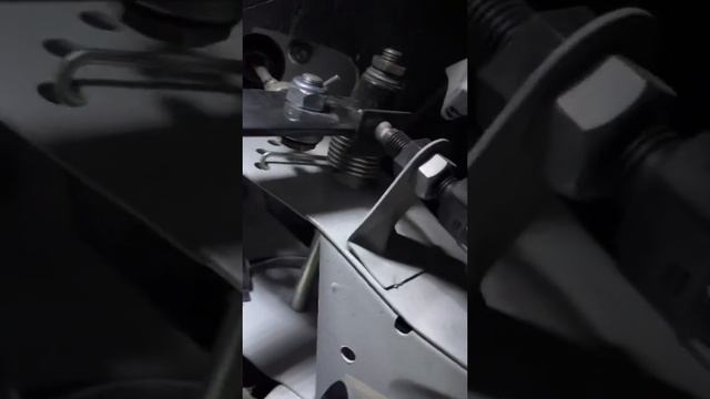 Передняя и задняя скорость плохо включаются Газель бизнес 2014 год