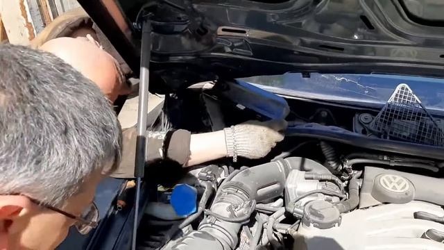 Туарег/Кайен/Q7  Где живёт блок ABS?