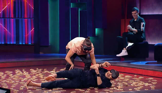 Импровизация: Два ученых у жерла действующего вулкана