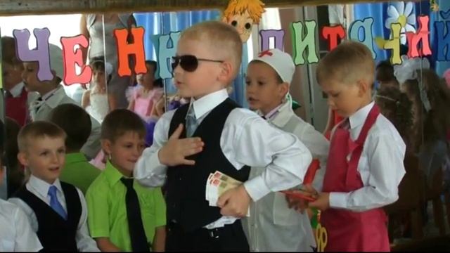 Сценка на выпускном, Все профессии важны!