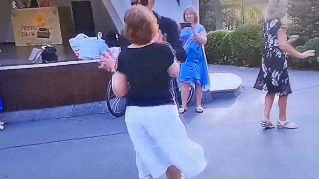 ❤️А мы танцуем...