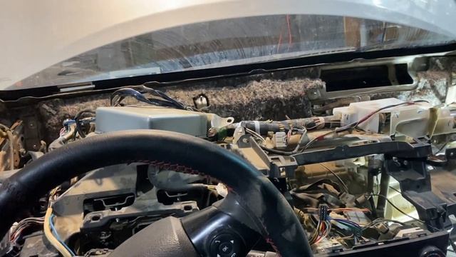 Тойота королла не заводится ошибки B279A и B2799