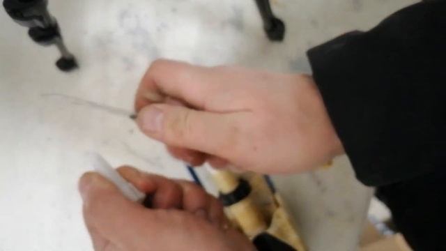 Западает кнопка унитаза!!!Легко решаем.!!!