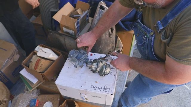 The Massive 1938 Cadillac Parts Collection is here!