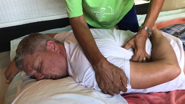 Настоящий тайский массаж. Мужские ощущения.