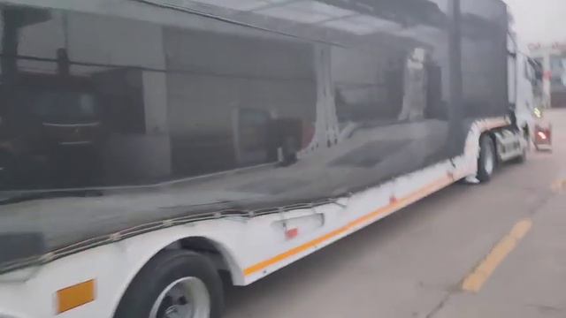 Автовоз Европейского Типа, Автобаза, Автовоз с Винтовой Подъемной Системой.