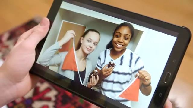 Go Getter 3 Lesson 1.2 I'm vacuuming Part 2