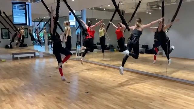 Банджи-фитнес в EveryBody Fitness