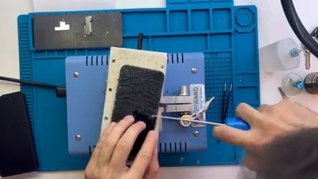 Замена стекла дисплея iPhone 12 mini