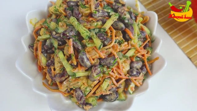 Рецепт Потрясающий салат с курицей