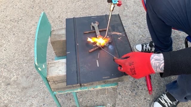 Газосварка  Сварка ключа Ацетиленом