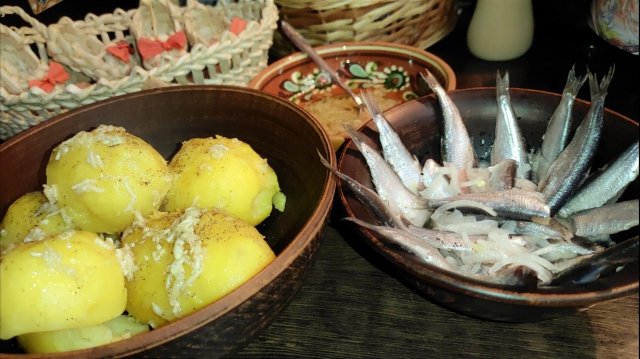 Чесночный молдавский СОУС не острый Муждей