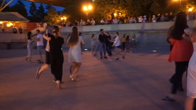 Самба - Open air - Бальные танцы в Парке Горького, Москва, 14 августа 2018
