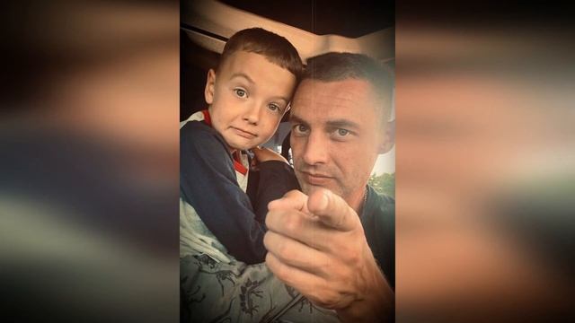 НЕ УПАДИТЕ! Кто жена и как выглядит сын звезды фильма "Дыхание" - Антона Батырева?