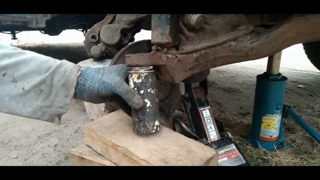 замена шаровой опоры Мерседес Спринтер , Фольксваген Крафтер