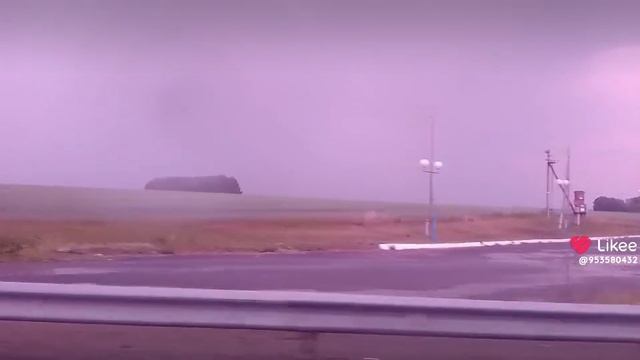 Like_7258253935873222884.mp4
