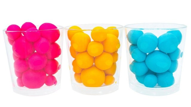 Игрушки Спрятались в Плей До - Учим Цвета в Развивающем видео