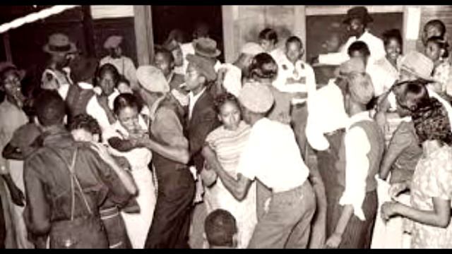 Lloyd & Earl - It Seems