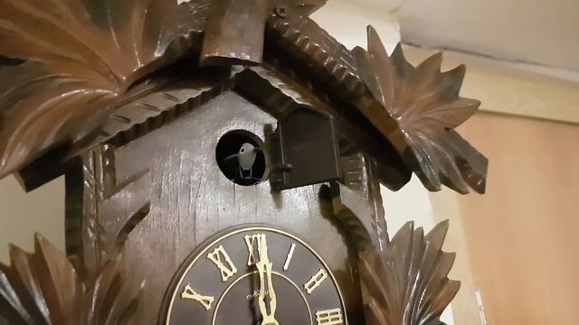 Часы с кукушкой СССР