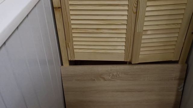 Жалюзийные дверки для шкафа, стеллажа на балконе своими руками.