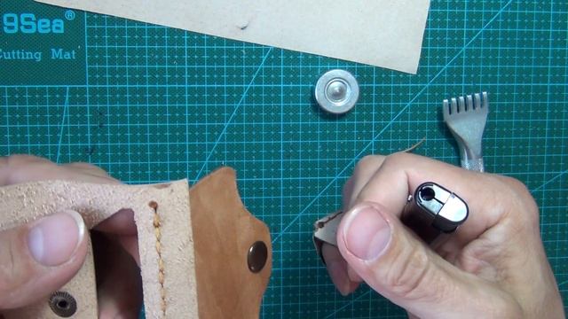 Прозрачный карман кошелька. Шьём кошелек из натуральной кожи
