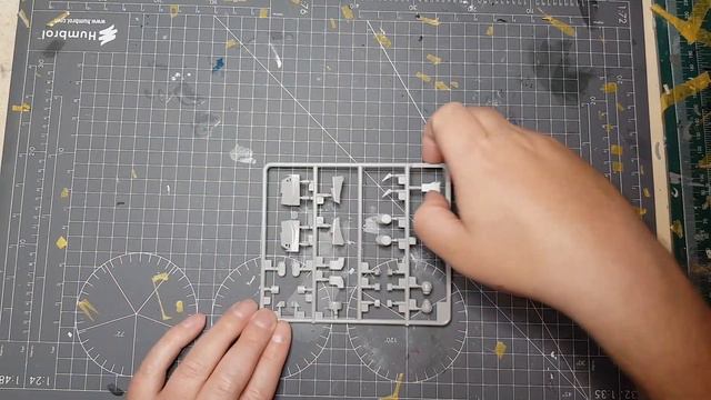 Kit review - Hobby Boss 1/72 HH-60H Early version.