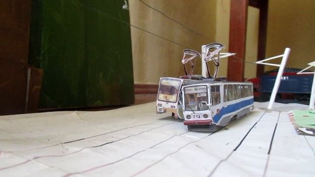 Контактная сеть бумажного трамвая