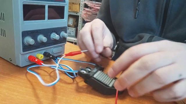 Как проверить реле регулятор автомобильного генератора
