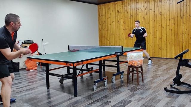 Butterfly Zhang Jike Super ZLC. Обзор на топовое основание для настольного тенниса.