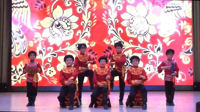 Образцовый театр ложкарей "Холмичи" - Попурри