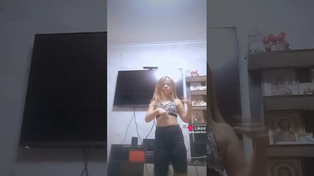Like_7403438929812452094.mp4