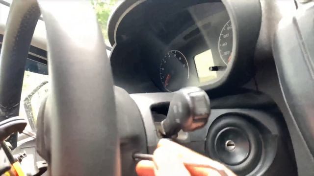 КАК СНЯТЬ РУЛЬ НА ЛАДА ГРАНТА .