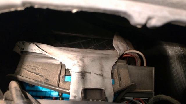 Рено Меган 1 , не дует на лобовое стекло