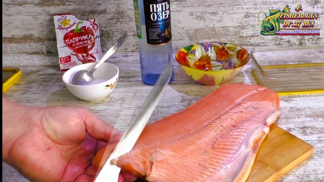 Классный рецепт засолки красной рыбы в водке пять озёр.