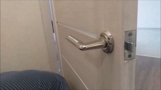 УСТАНОВКА ДВЕРНОЙ РУЧКИ в межкомнатную дверь / Монтаж НАЖИМНОЙ РУЧКИ в межкомнатную дверь
