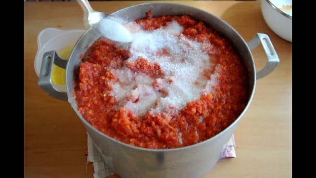 ИКРА ИЗ ПОМИДОРОВ И МОРКОВИ (очень простой,легкий и не заменимый рецепт)