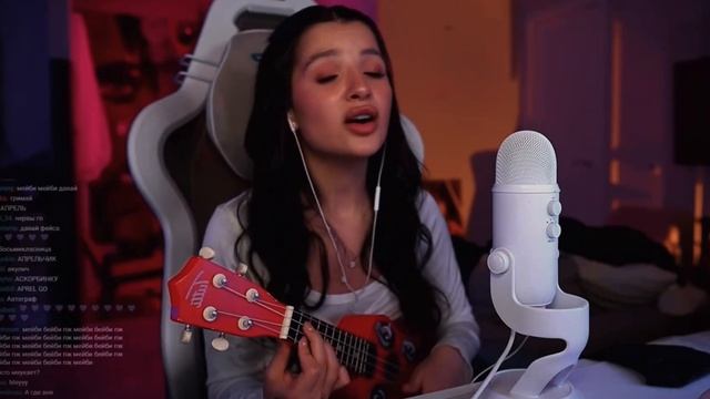 TENDERLYBAE поет известные ПЕСНИ? #tenderlybae