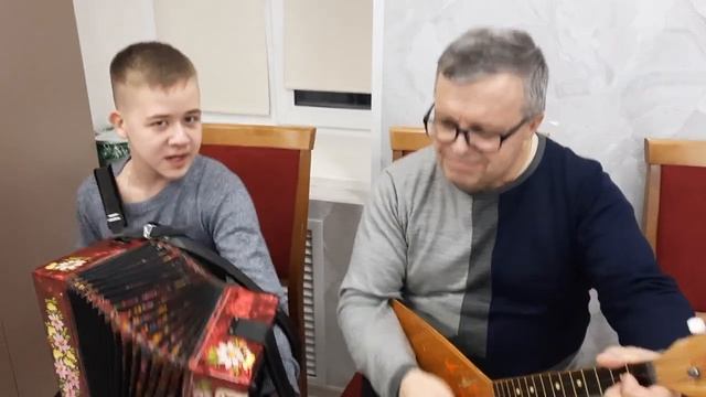 Розовый вечер Юрия Шатунова под гармонь и балалайку!!! Никита Ронжин и Николай Цветков!