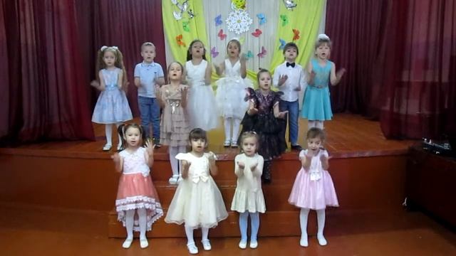 Песня " Мамочка, родная, мамочка"