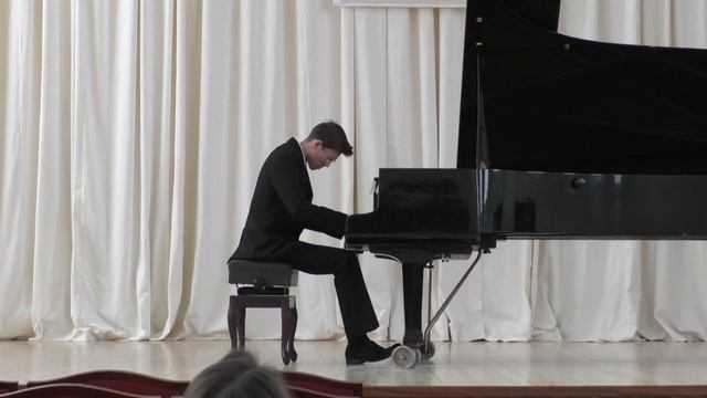 Бетховен. Соната №8 "Патетическая", 1 ч.