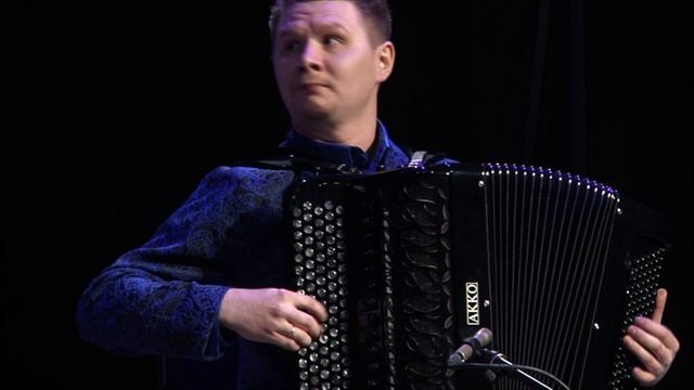 И сирень под окном расцветет! Поёт Антон Заволокин и Александра Тушина под виртуозный аккомпанемент!