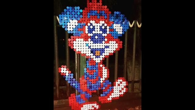Поделки из пробок от пластиковых бутылок.