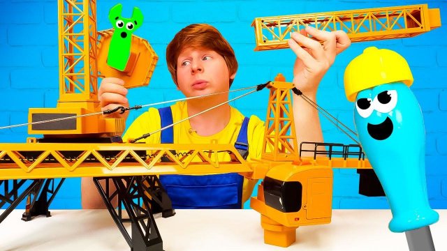 Автомастерская: Башенный кран упал на стройке! Игрушки для мальчиков и видео про машинки