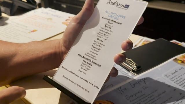 Отдых в ОАЭ в мае. Фуджейра. Обзор отеля The Radisson Blu Fujairah Resort 5*