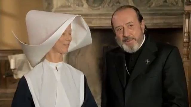 Хор монастыря из фильма Жандарм и инопланетяне 1979. Люи де Фюнес.