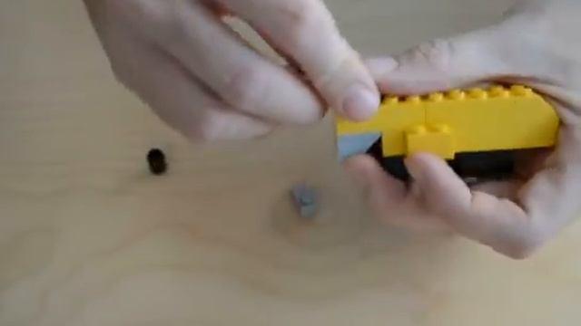 Подводная лодка из LEGO. LEGO Yellow Submarine