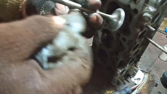 Притирка клапанов автомобиля ВАЗ своими руками.
