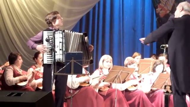 Вальс-мюзет. Табандис. Исполняет Ким Очкалов.